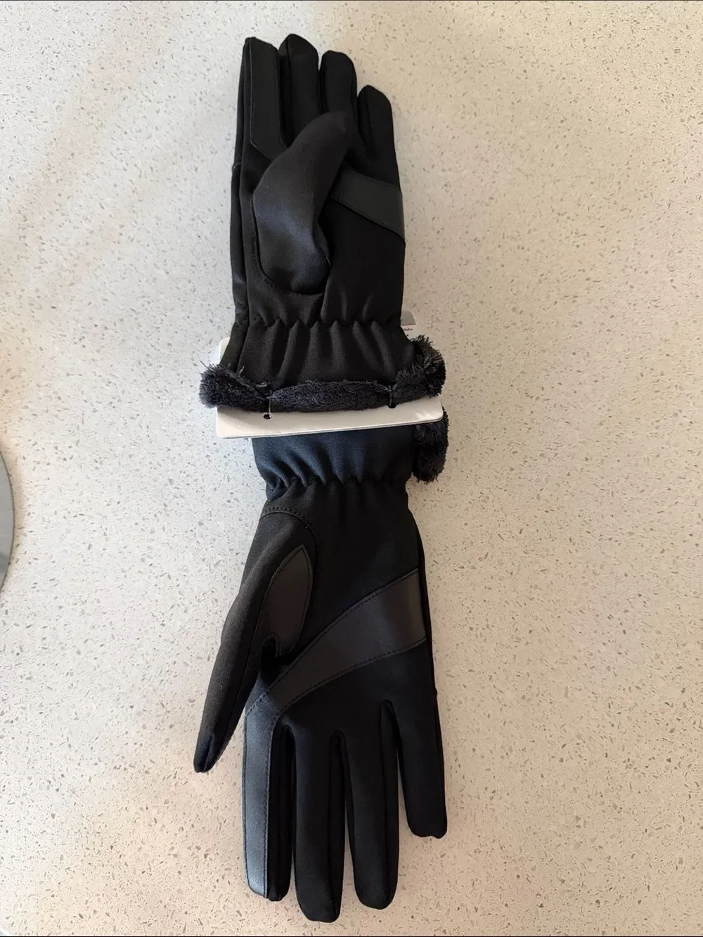 Isotoner Smart Dri Black Gloves Repels Rain and Snow Without Harmful Chemicals